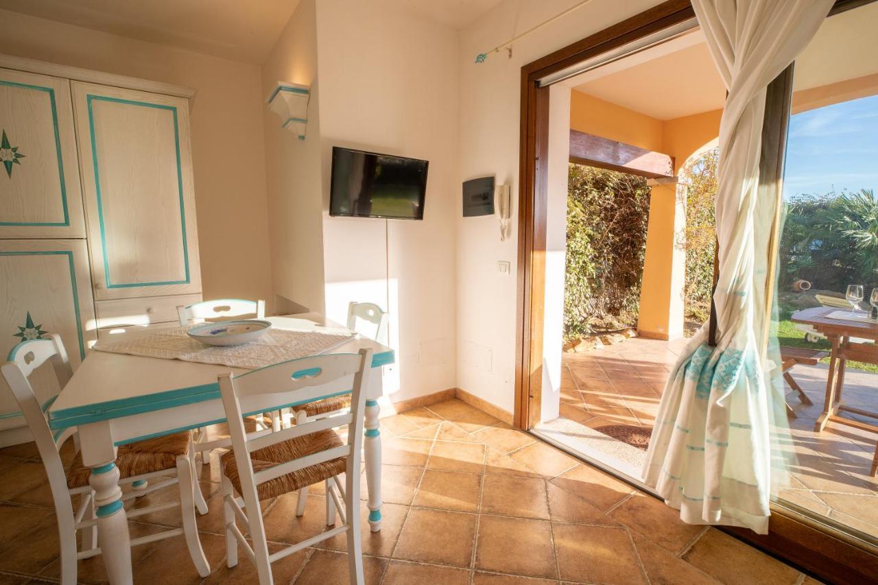 Villa Poggio dei fiori Olbia Esterno foto