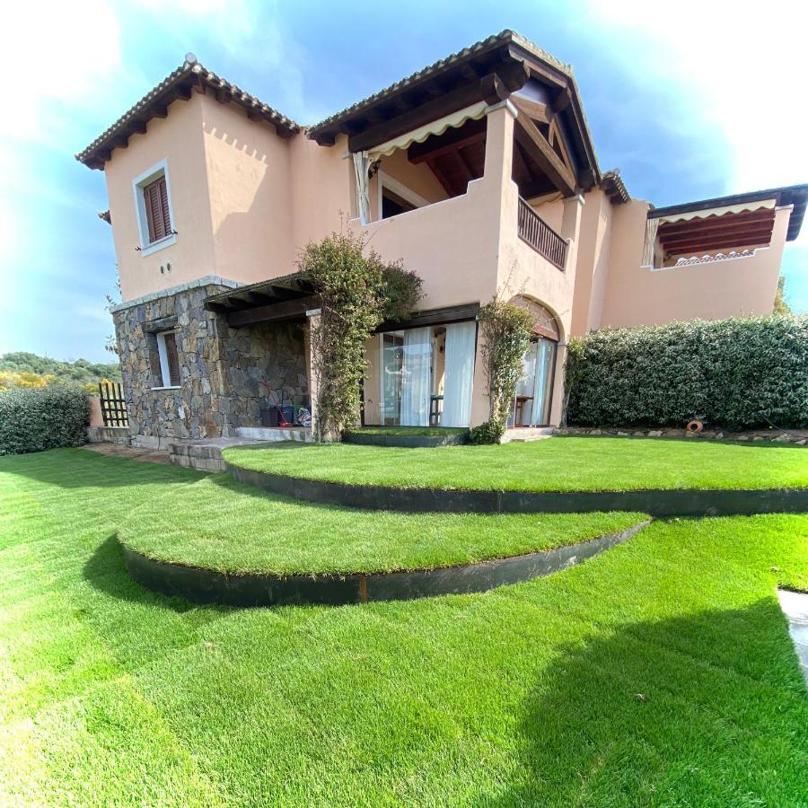 Villa Poggio dei fiori Olbia Esterno foto